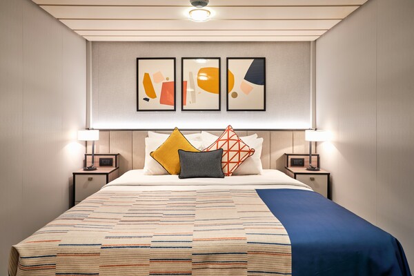 Marella Cruises Marella Discovery 1 ©Pippa Davies.jpg